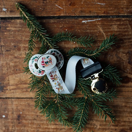 103167_Pacifier-Clip_OhDeerSanta_LS_web.jpg