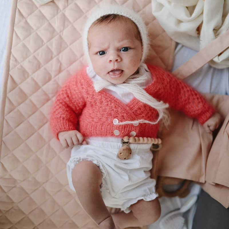 Lu_Baby44of49_900x_a6daae4c-eabd-40df-8fd6-3db6556b4889_1296x.jpg