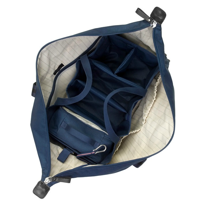 Travel_Cabin_Navy_Interior_empty-with-organiser-X2.jpg