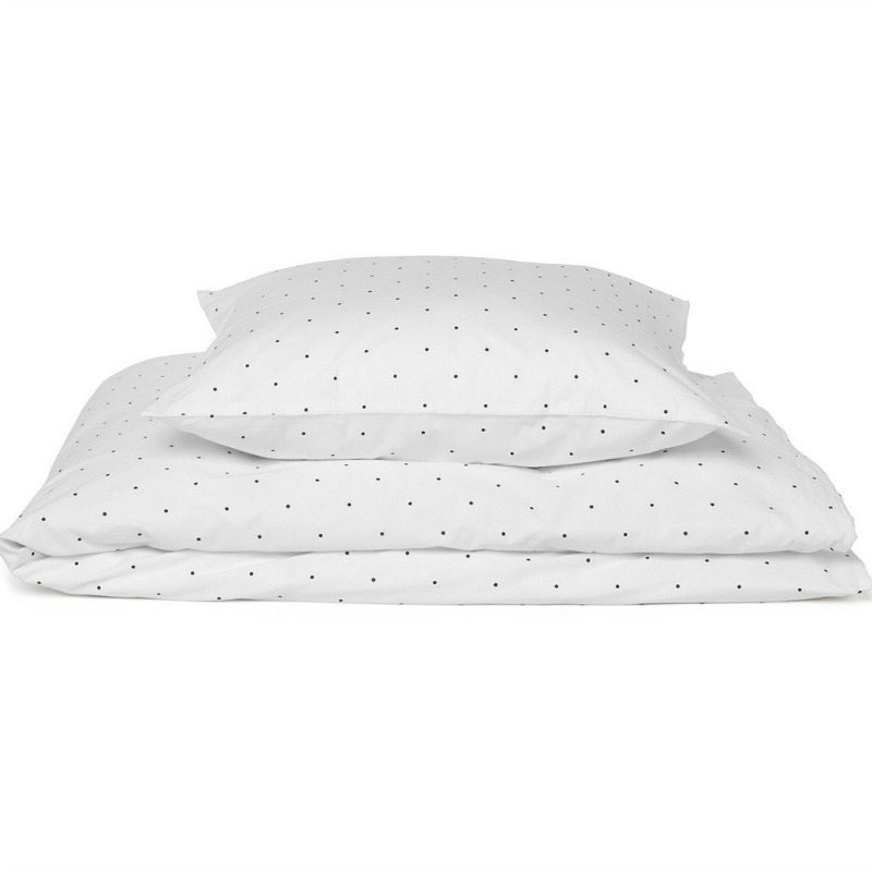 bedlinen_classicdot_crisp_white_unfolded_2048x20481.jpg