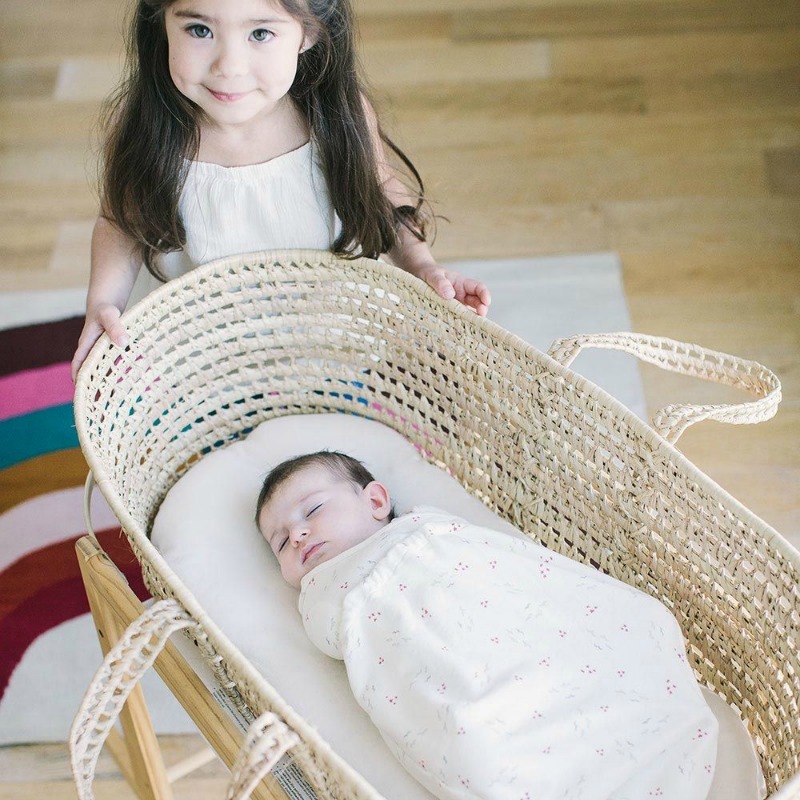 l_swaddler-fly-me-away-lifestyle-08-1506332864.jpg