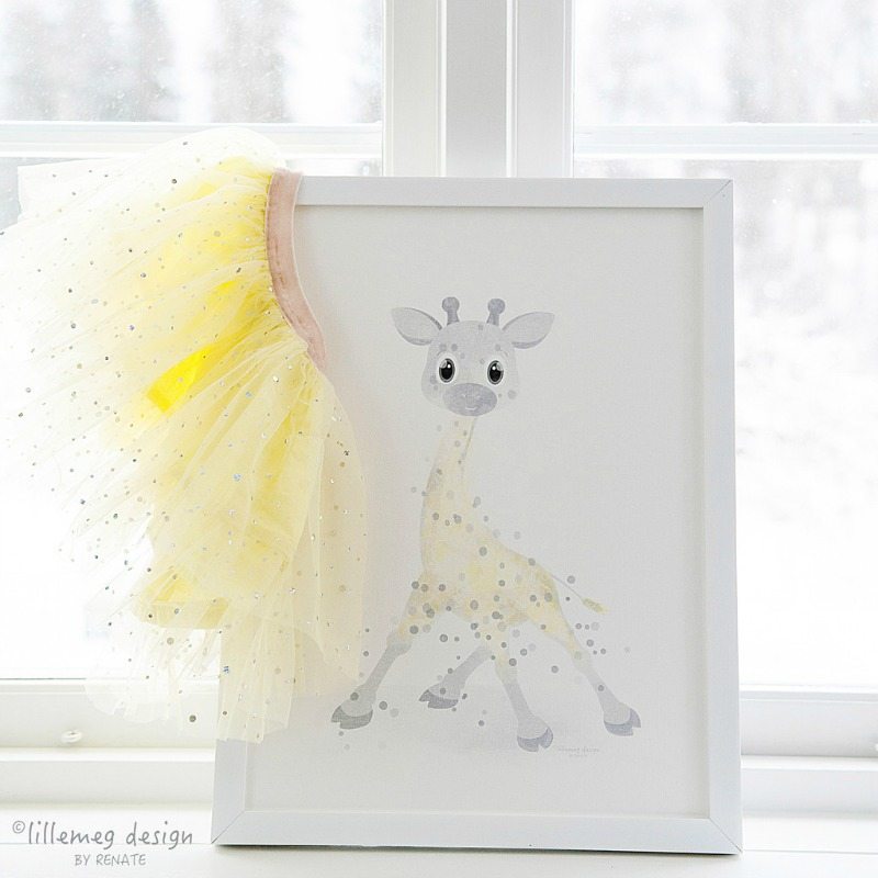 lillemeg-giraffe-miljobilde-RGB1.jpg