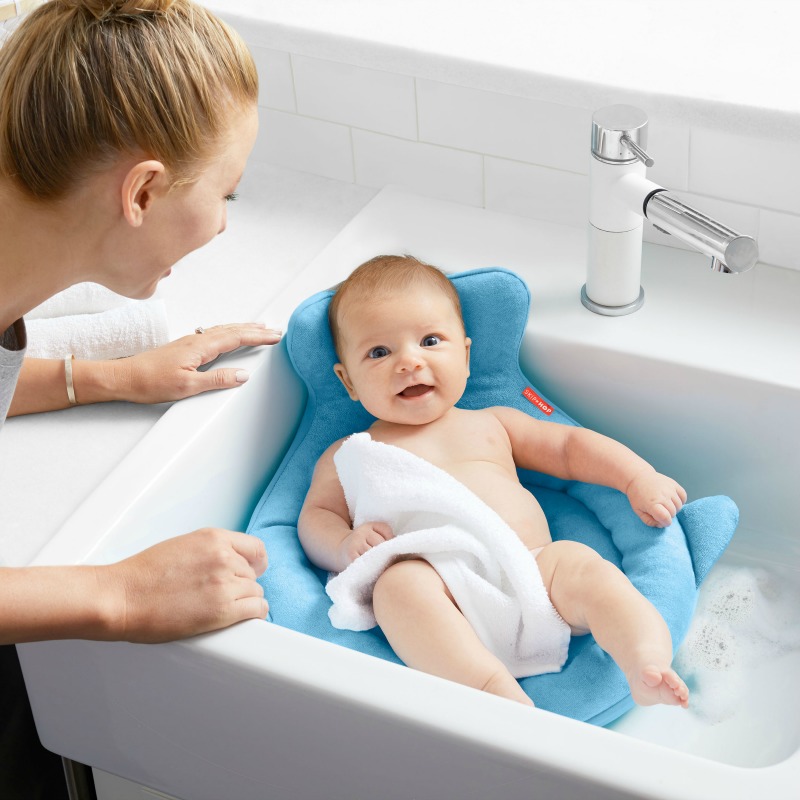 moby_sinkbather07_hres.jpg