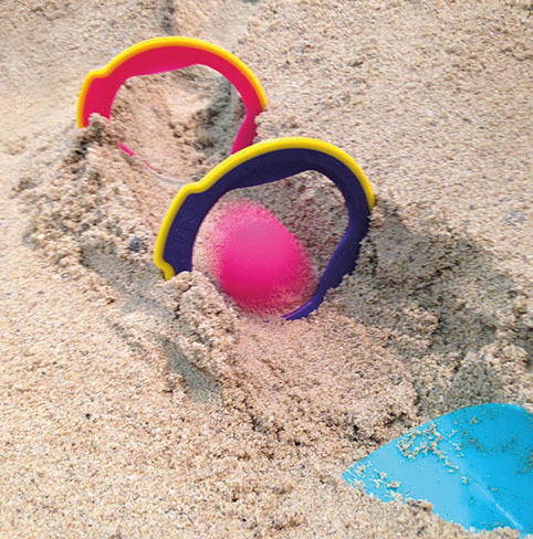 quut_ringo_inuse_beach_2-web-crop-u11226.jpg