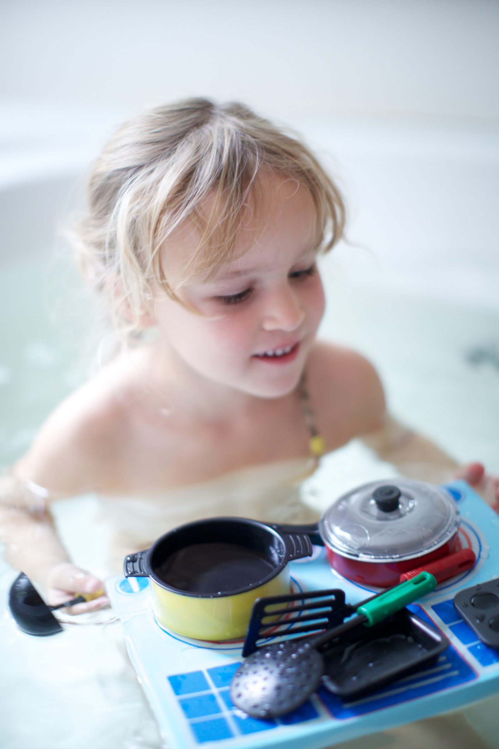 ref.-1323010-Just-Think-Toys-BathBlocks-water-blocks-floating-cookset-II-1.jpg