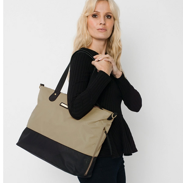 stork-SK3100_Wickeltasche-Tote-Moss-von-Storksak.jpg