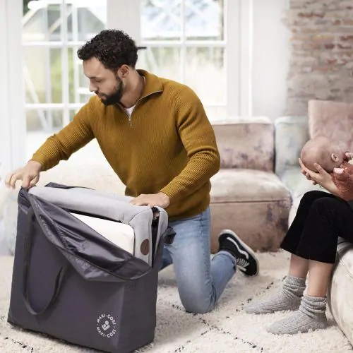 aew-2006050110-maxi-cosi-iris-travel-cot-essential-grey-16028754033_1