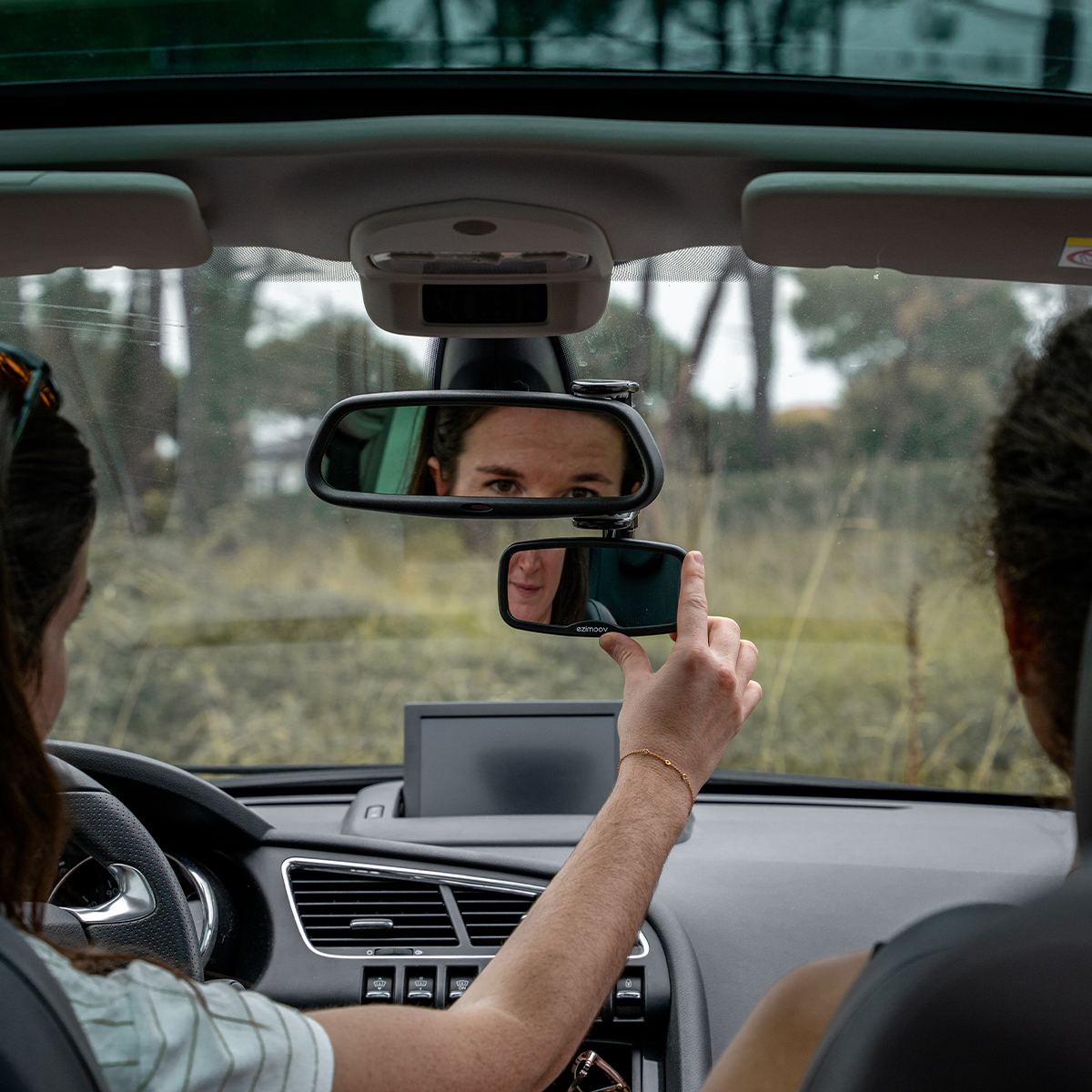 ezimoov-mirror-square-1106-1.png