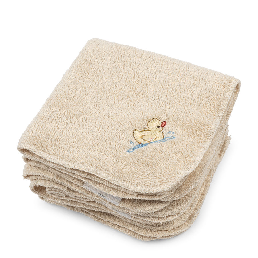 pack_fa100025-s00005_1